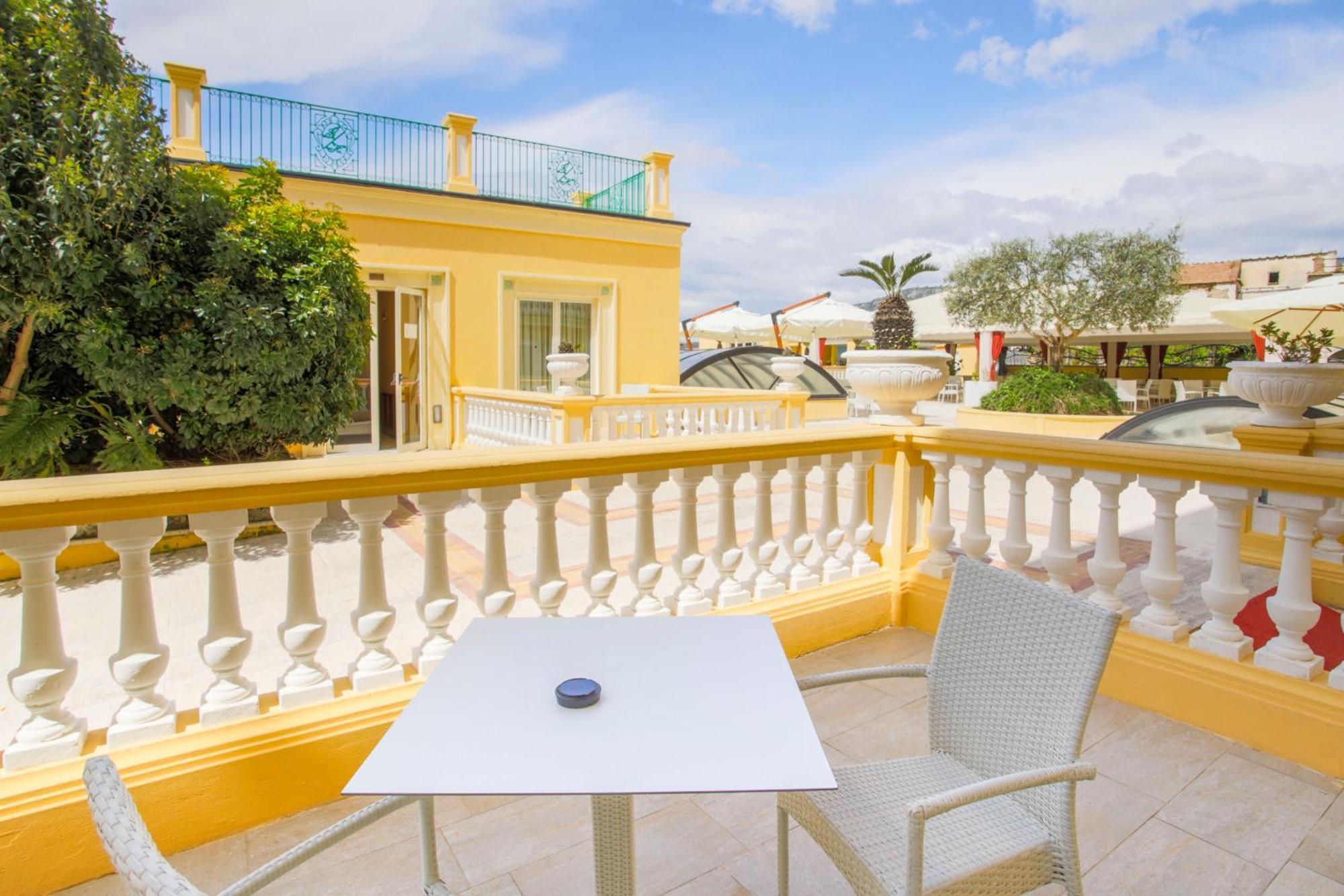 Grand Hotel La Pace (Adults Only) Sant'Agnello Exteriör bild